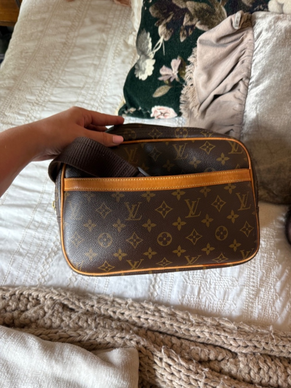 Louis Vuitton Monogram Reporter PM